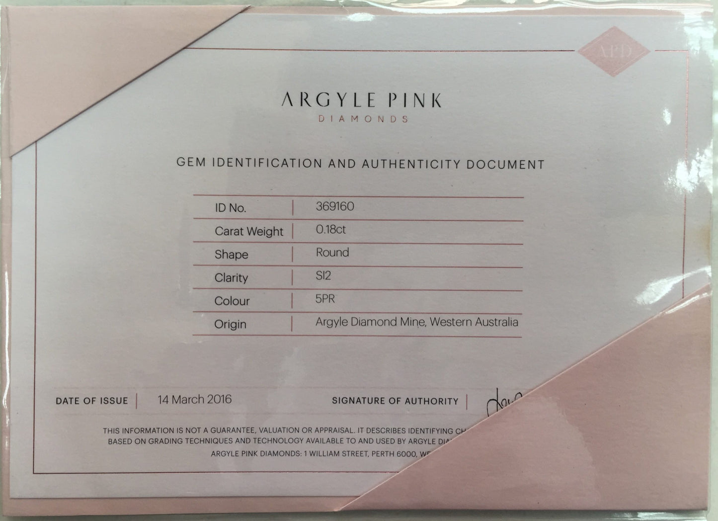 Pair of 0.36ctw Fancy Intense Pink Diamonds, Round Shape, SI2/SI1, Argyle & GIA