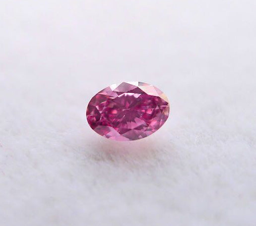 0.21ct Pink Diamond, Oval Shape, SI1 Clarity