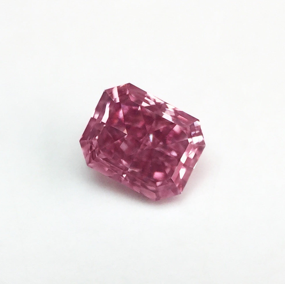 0.22ct Purplish Pink Diamond, Radiant Shape, VS2 Clarity
