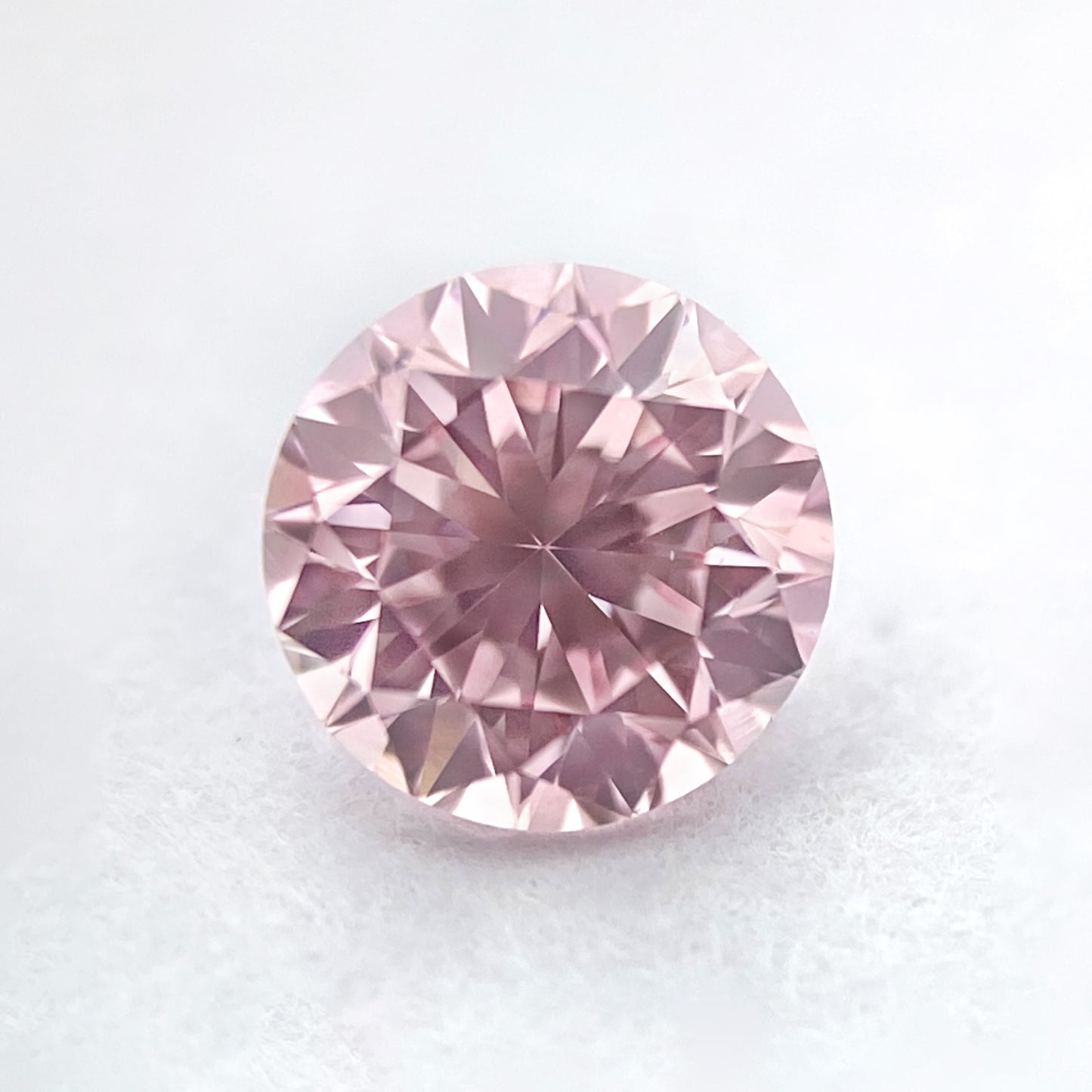 0.1ct Fancy Pink Diamond, Round Shape, SIAV, Argyle & GIA