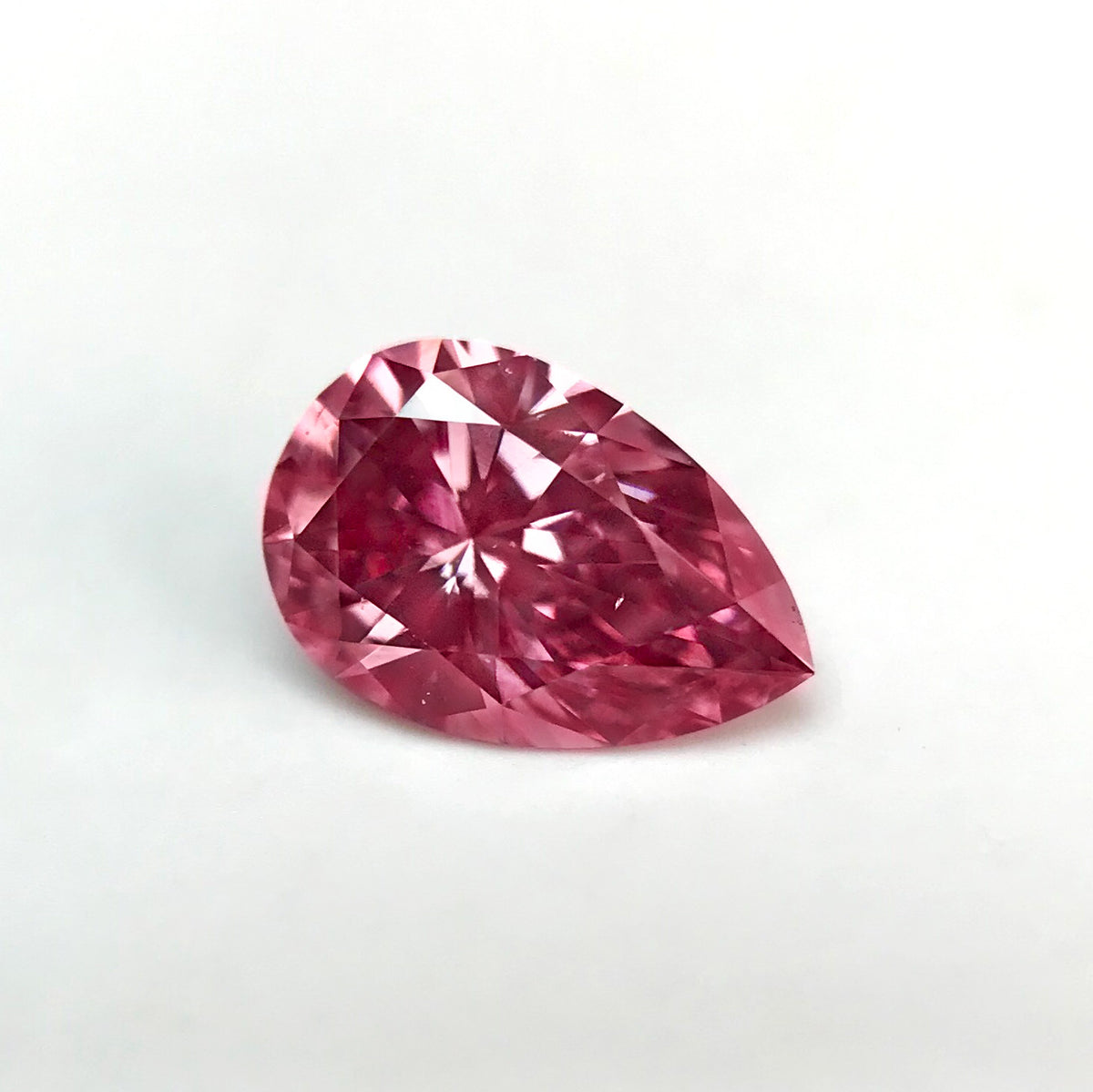 0.27ct Fancy Vivid Pink Diamond, Pear Shape, VS2, Argyle & GIA