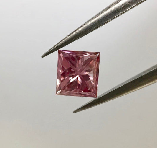 0.51ct Pink Diamond, Princess Shape, SI2 Clarity