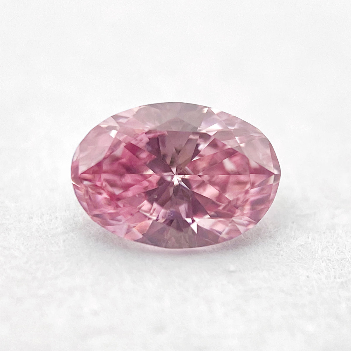 0.15ct Fancy Intense Purplish Pink Diamond, Oval Shape, SI1, Argyle & GIA