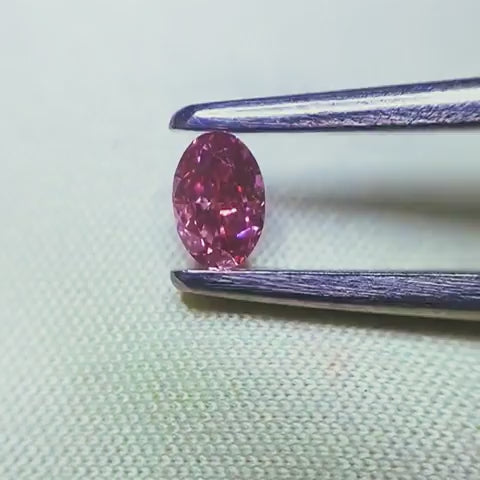 0.38ct Fancy Vivid Purplish Pink Diamond, Oval Shape, VS1, Argyle & GIA