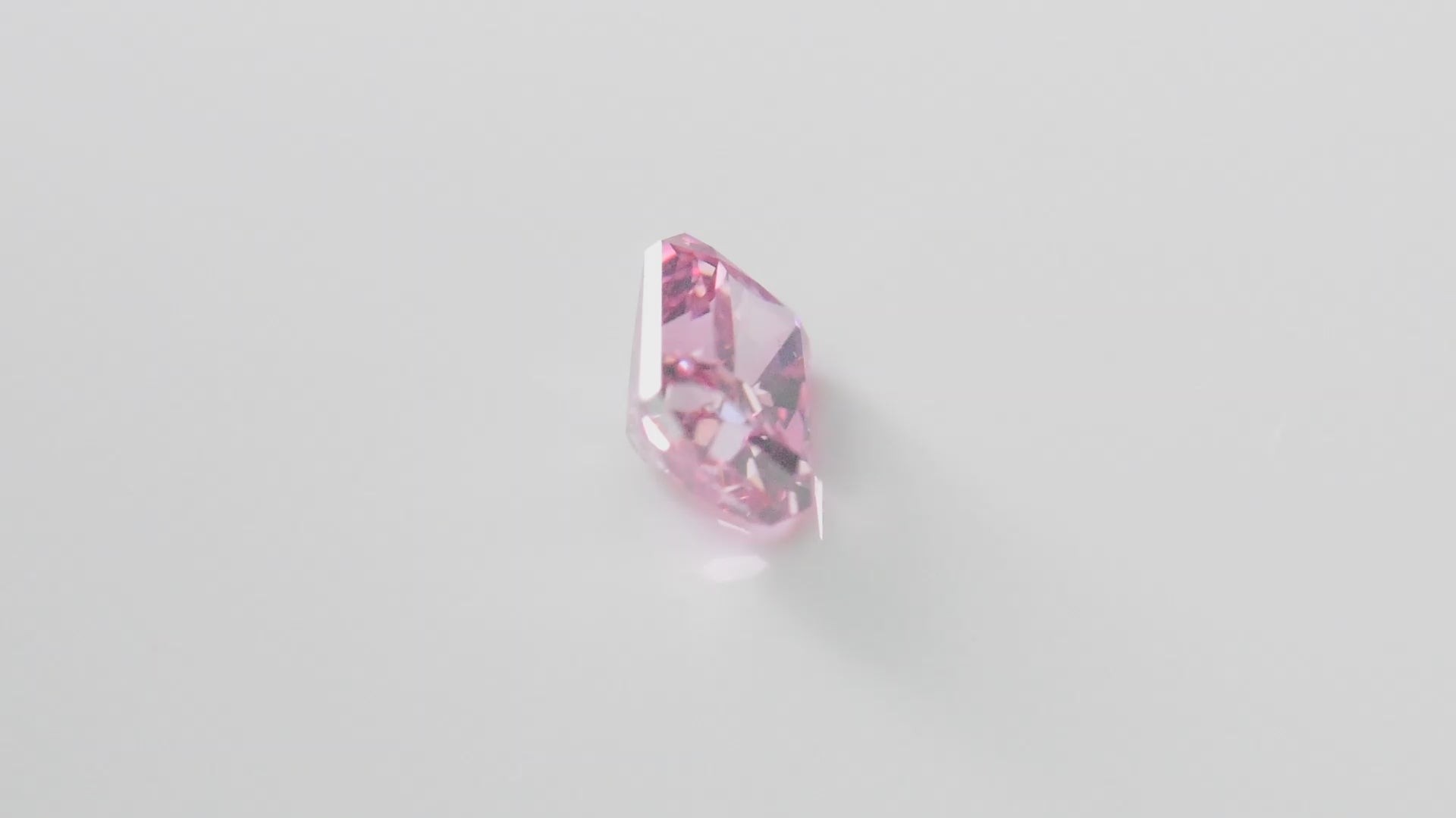 0.56ct Fancy Vivid Pink Diamond, Radiant Shape, SI1, Argyle & GIA