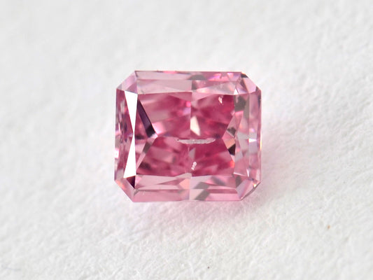 0.25ct Purplish Pink Diamond, Radiant Shape, I1 Clarity